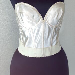 Vintage Carnival ILGWU Made In USA Women Bras Size 38B
